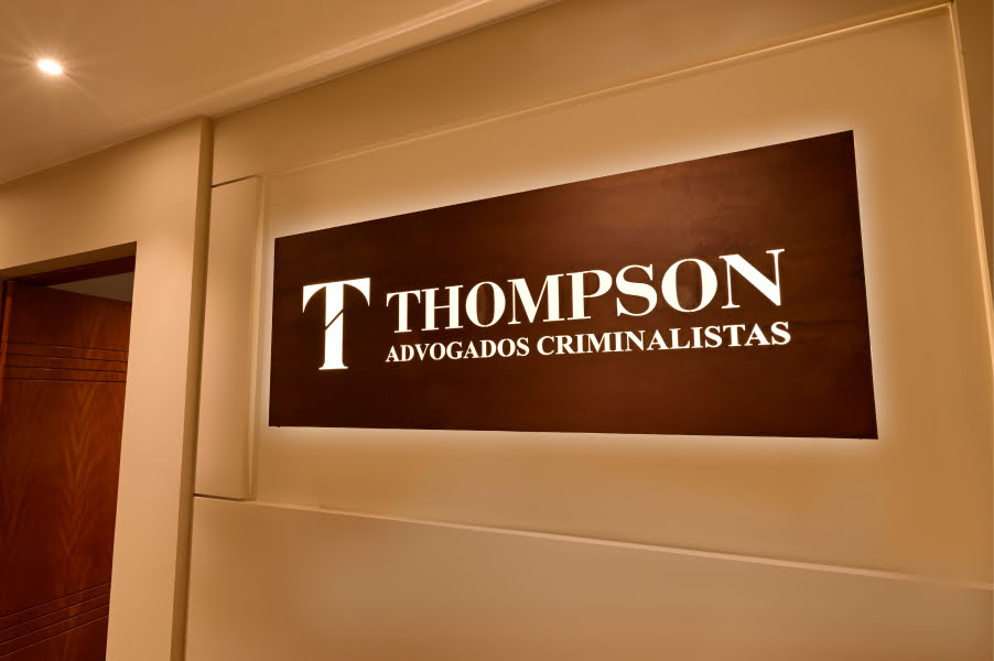 thompson-advogados-letreiro